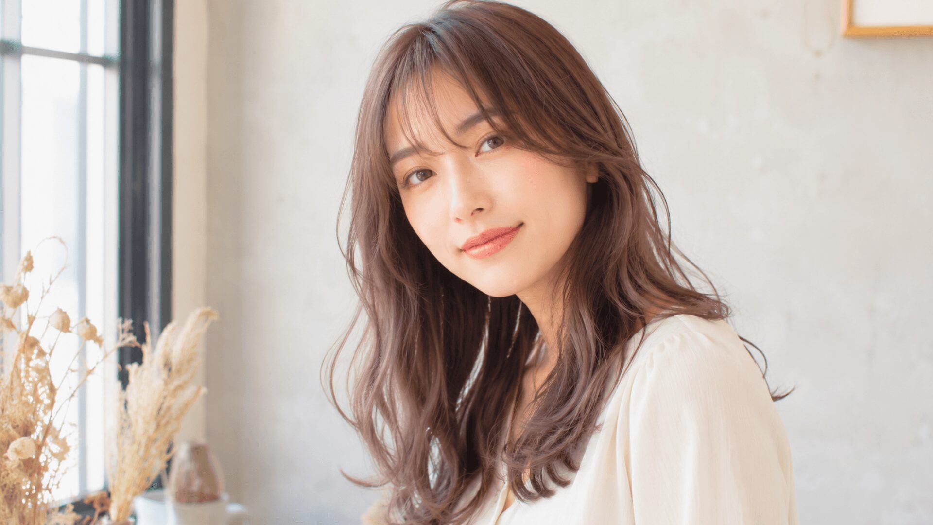 有田美容室abili（アビリー）のイルミナカラー。ツヤ感とやわらかい印象の女性ヘアカラー
